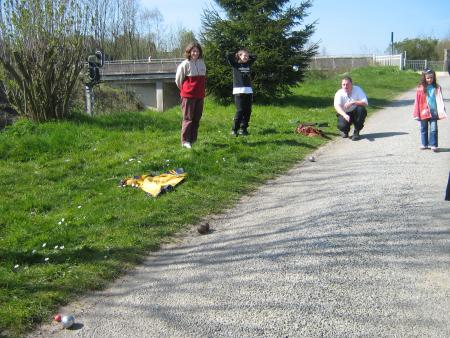 Une partie de pétanque!....