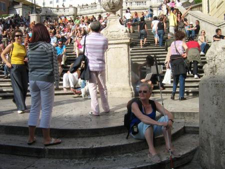 PLACE D'ESPAGNE    toujours un monde fou.