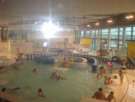 la piscine....