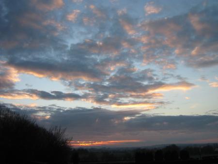 ce matin, 22.11.07  le soleil  a fait cache-cache toute la journée