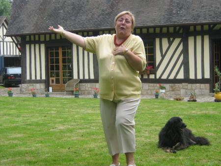 Mon Dieu!! je préfère pas regarder.. Jeanne ma Marraine...