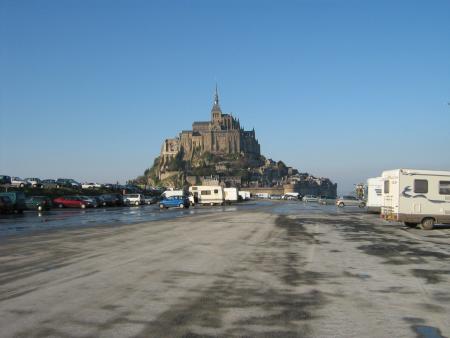Arrivée au Mont St Michel    ballade Bretonne en   10.06